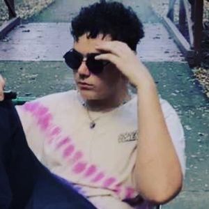 Meet your Posher, Sebastian